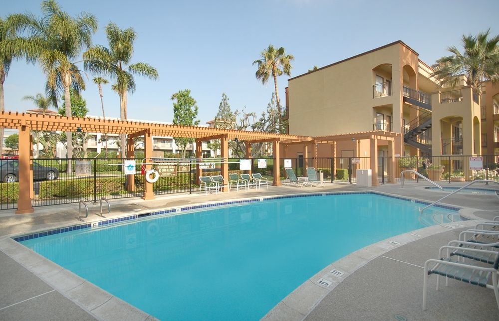 Hotel Courtyard Irvine John Wayne Airport/Orange County Esterno foto